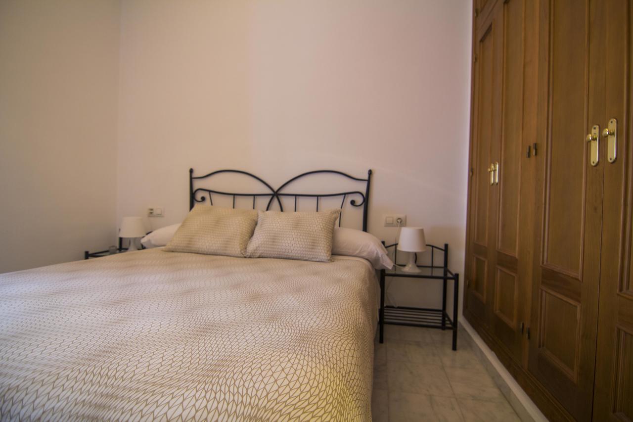 Apartamentos Centro 1 El Puerto de Santa María Exteriör bild