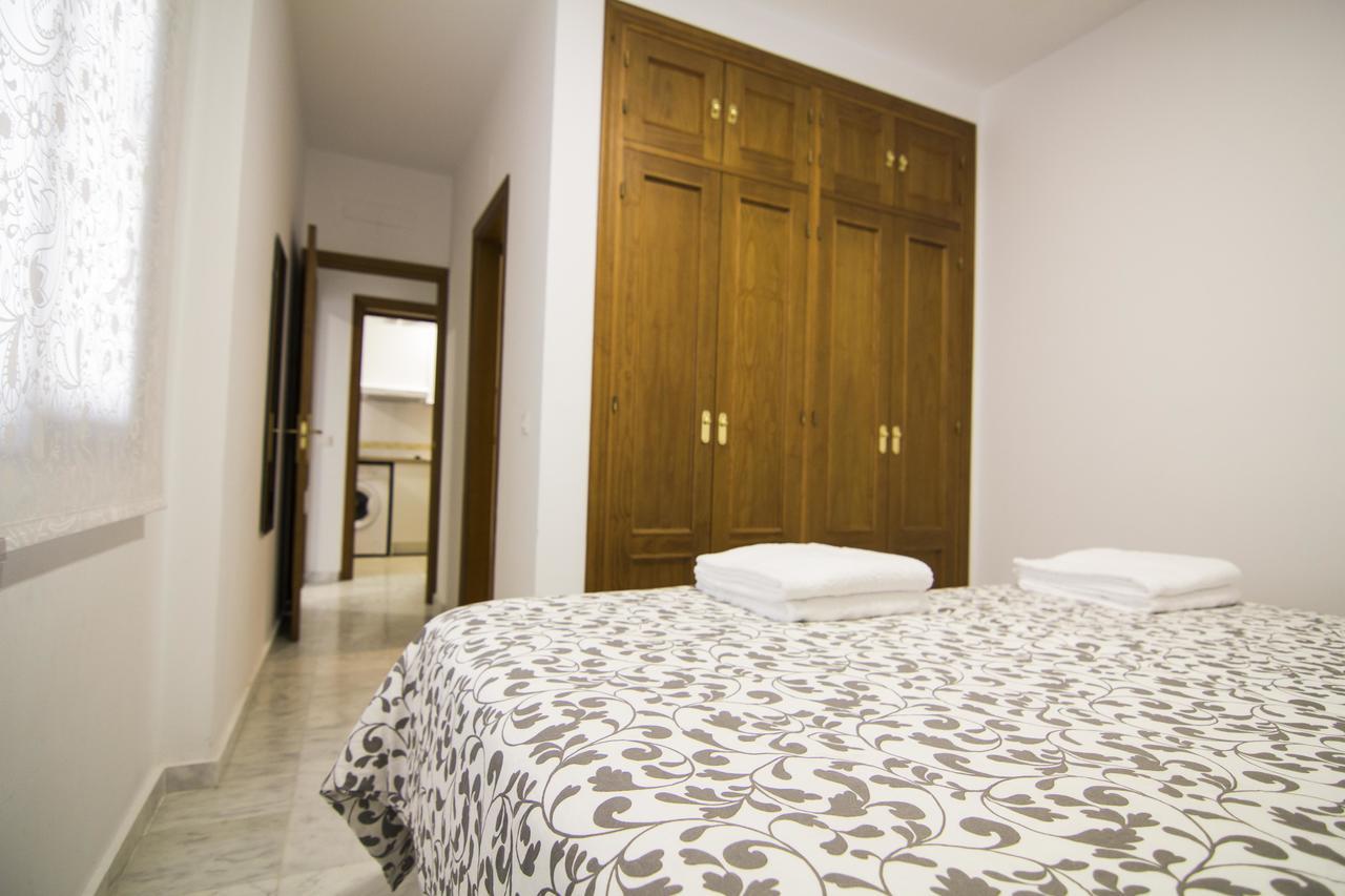 Apartamentos Centro 1 El Puerto de Santa María Exteriör bild