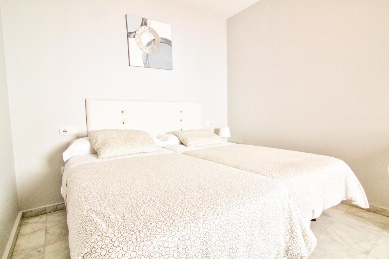 Apartamentos Centro 1 El Puerto de Santa María Exteriör bild