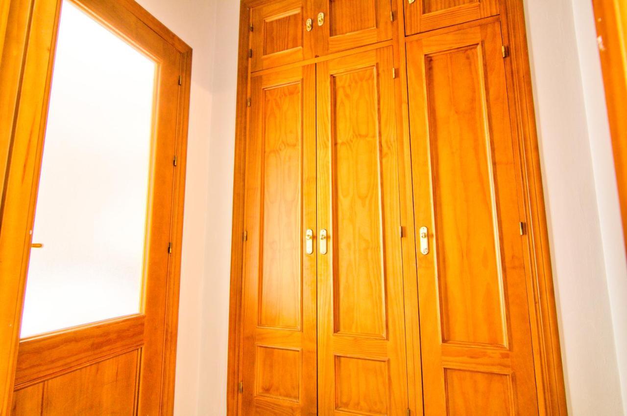 Apartamentos Centro 1 El Puerto de Santa María Exteriör bild